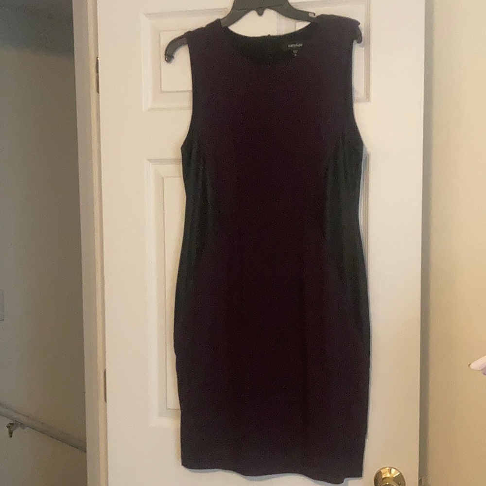 Karen Kane sleeveless dress